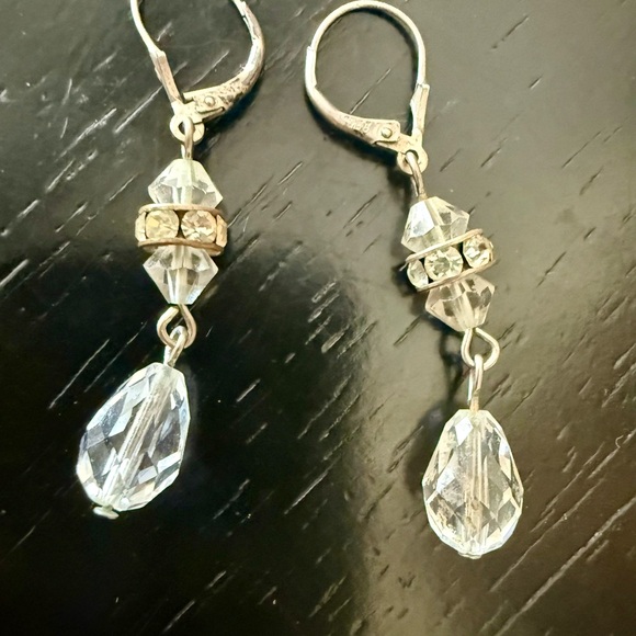 Jewelry - Elegant Silver and Crystal Drop Earrings